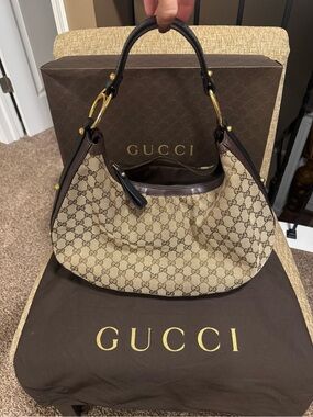 ❤️ Authentic Gucci GG Canvas & Leather Hobo Purse W/ Original Dust Bag & Box ❤️